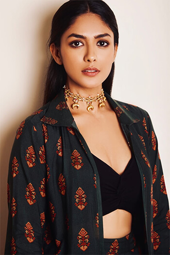 mrunal-thakur