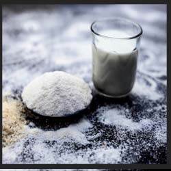 rice flour face scrub to exfoliate skin